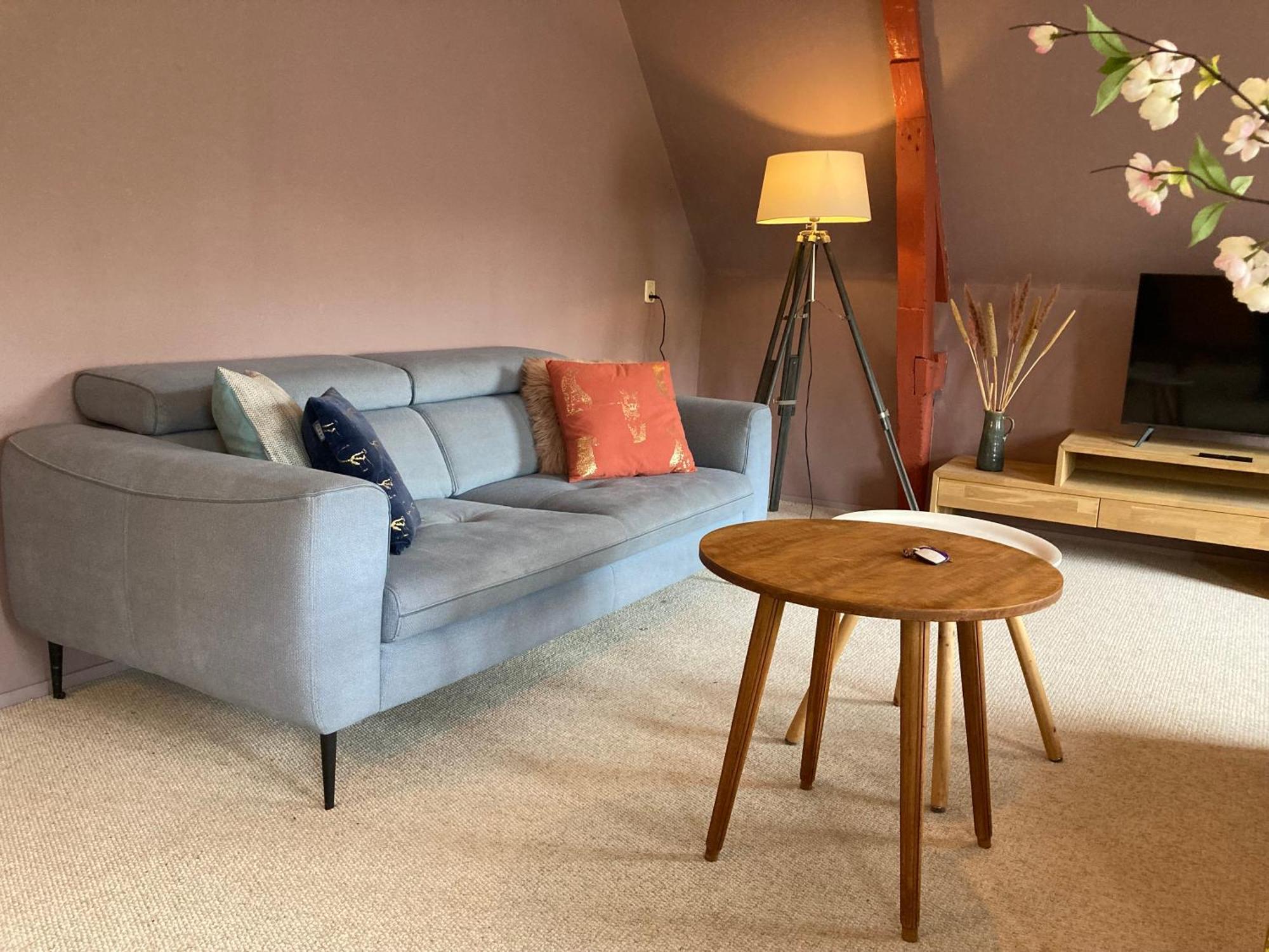Elegant Appartement In Pakhuis Friesland Centrum Leeuwarden Bagian luar foto